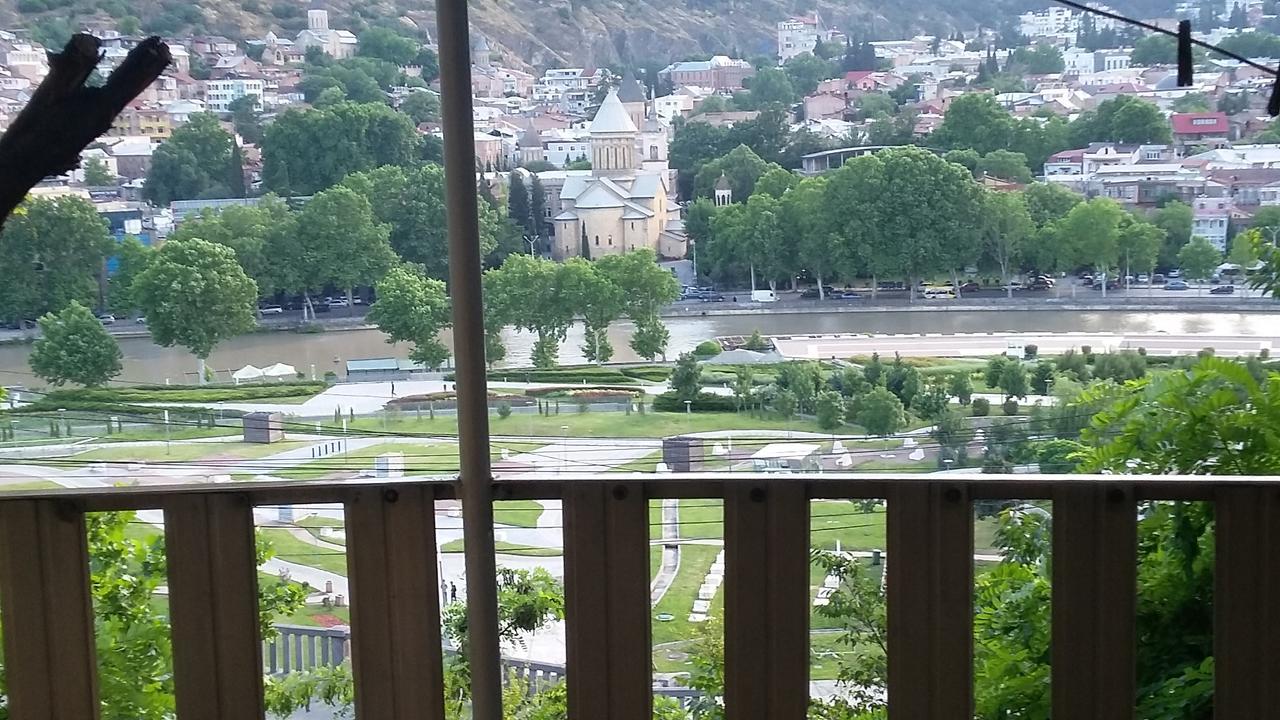 Hotel Jurkha Tbilisi Exterior photo